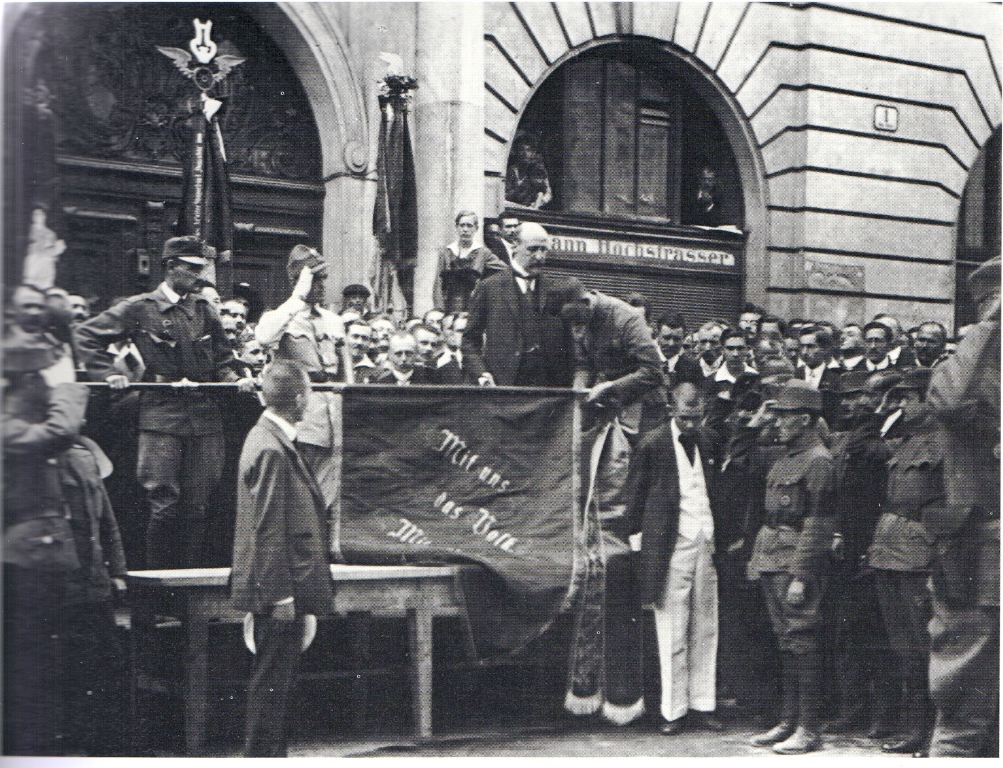 Angelobung der Wiener Volkswehr 1919